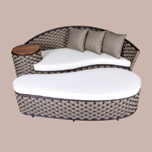 Imagem da Chaise Dubay elaborada com tricô náutico.